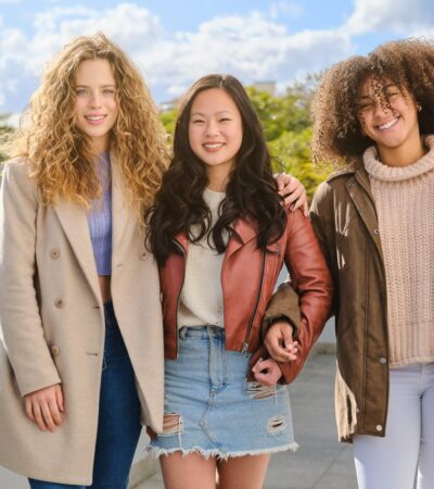 Kurtki wiosenne damskie